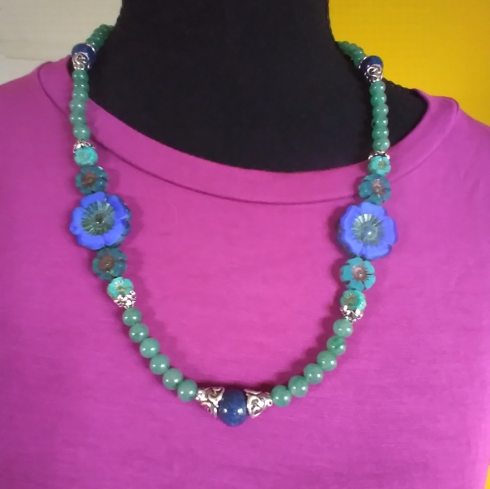 Handmade GENUINE 💥 21" Aventurine, Lapis & Blue Czech Glass🌺Flower Necklace 😯